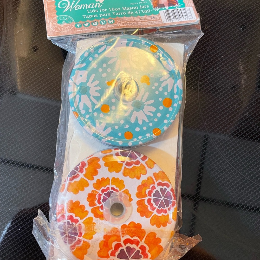 Brand new mason jar drink lids